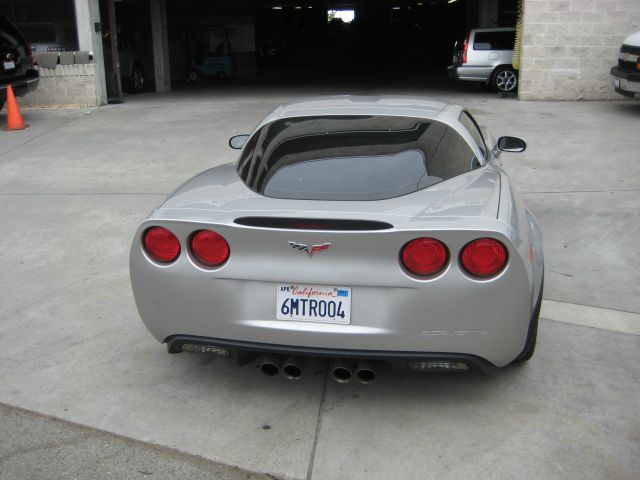 2008 Chevrolet Corvette 2010 Volkswagen SE