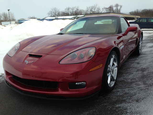 2010 Chevrolet Corvette 1995 Ford XLT