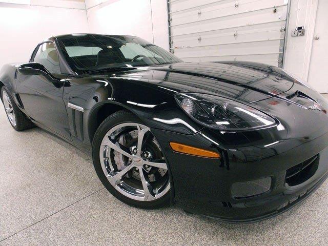 2011 Chevrolet Corvette 2000 Ford XL