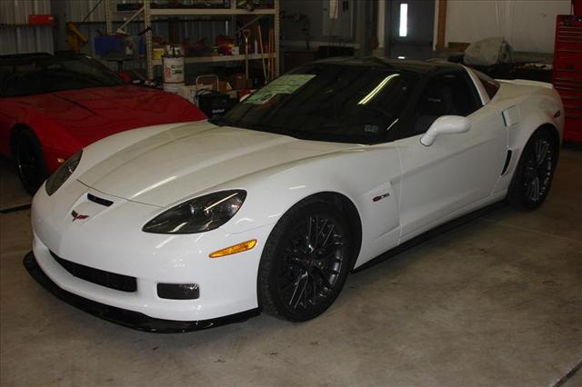 2011 Chevrolet Corvette Sedan 4D LE (4 Cyl)