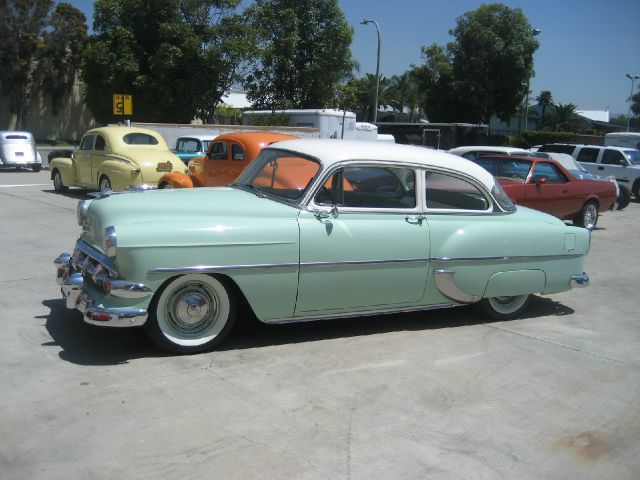 1954 Chevrolet Coupe FWD SLT