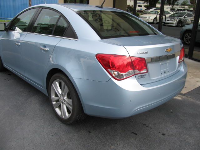 2011 Chevrolet Cruze Hybrid XLE, Nav.,. And Leather