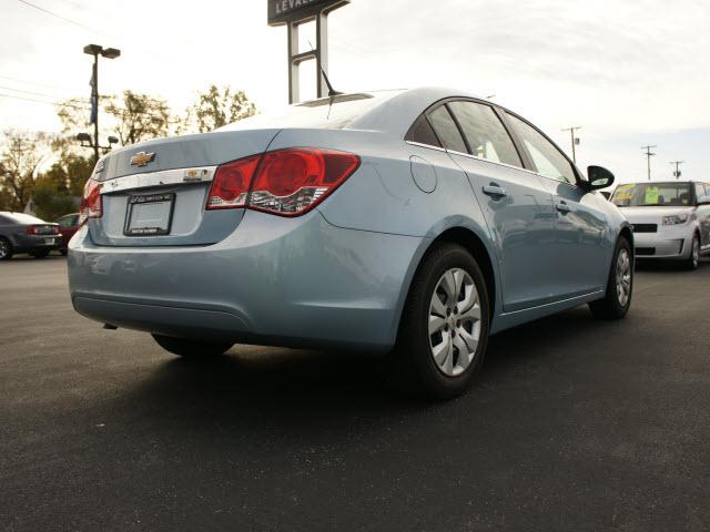 2012 Chevrolet Cruze Touring W/nav.sys