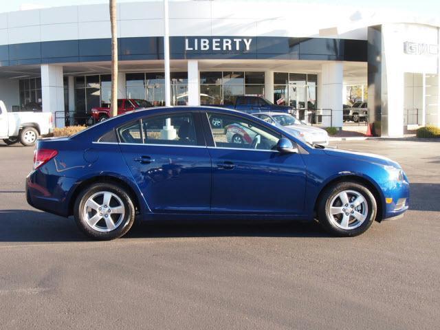 2012 Chevrolet Cruze 4dr Sdn SEL Sedan