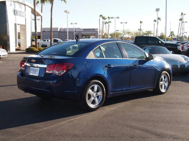 2012 Chevrolet Cruze 4dr Sdn SEL Sedan