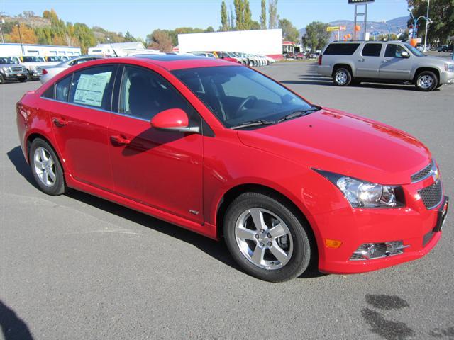 2012 Chevrolet Cruze 4dr Sdn SEL Sedan