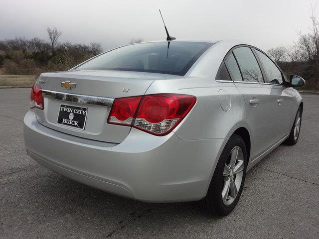 2012 Chevrolet Cruze 4dr Sdn 3.0L Luxury 4matic AWD