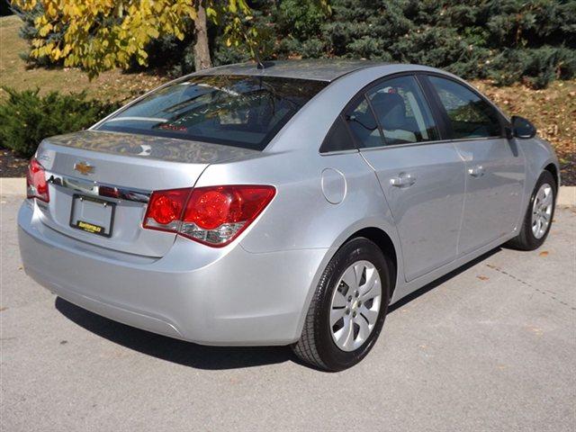 2012 Chevrolet Cruze 3.2 Sedan 4dr