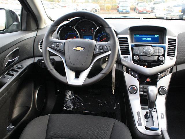 2012 Chevrolet Cruze Z71, 4X4, LS, XCAB