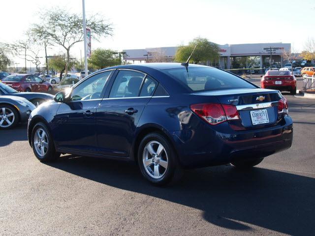 2012 Chevrolet Cruze 4dr Sdn SEL Sedan