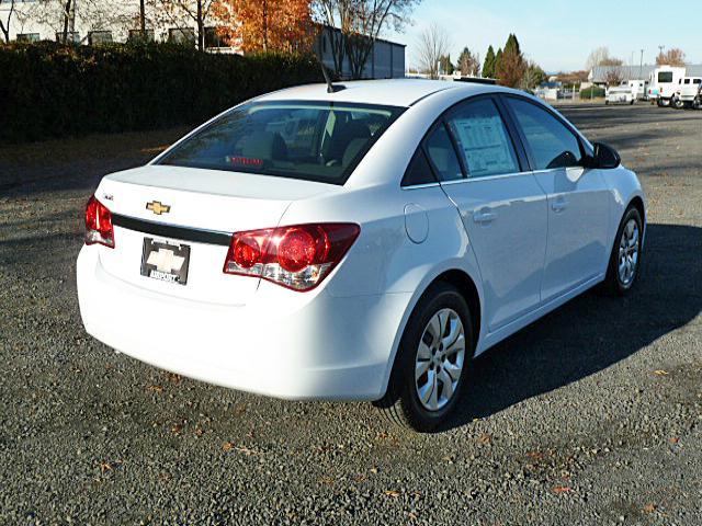 2012 Chevrolet Cruze 4dr 112