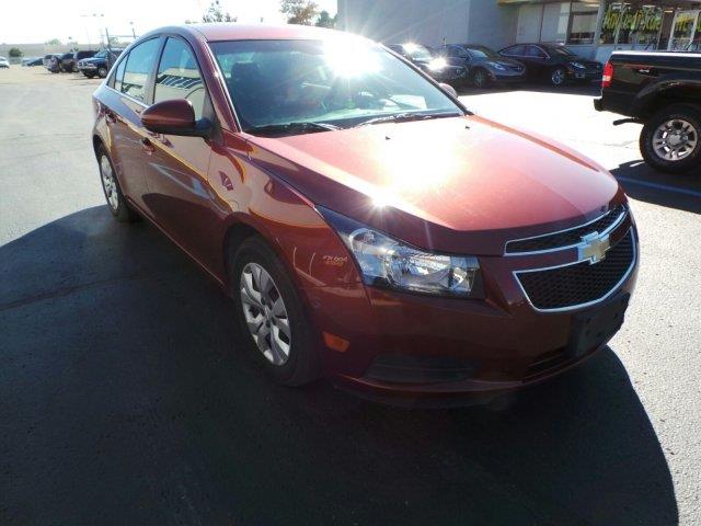 2012 Chevrolet Cruze 4dr Sdn I4 CVT 2.5