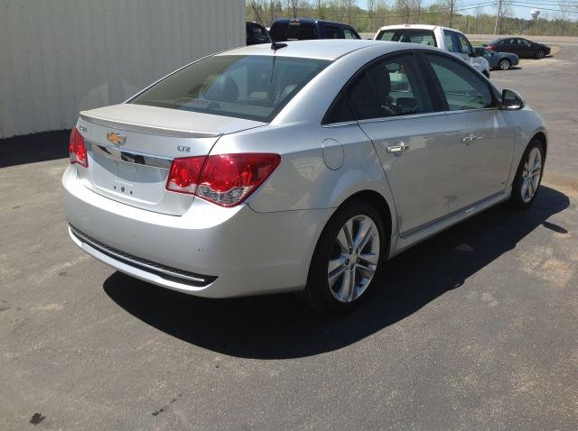 2012 Chevrolet Cruze SLE SLT WT