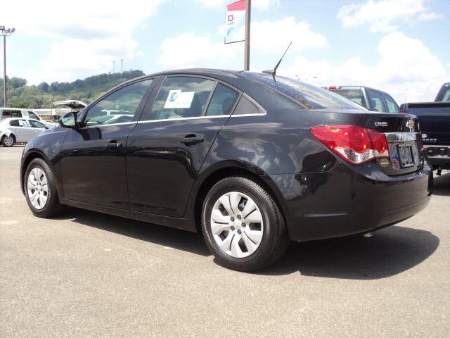 2012 Chevrolet Cruze Touring W/nav.sys