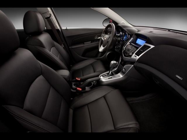 2013 Chevrolet Cruze Eddie Bauer 4WD V-6