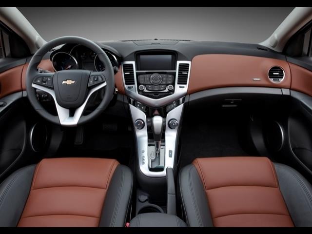 2013 Chevrolet Cruze Eddie Bauer 4WD V-6