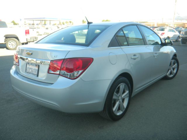 2013 Chevrolet Cruze FWD 4dr Limited