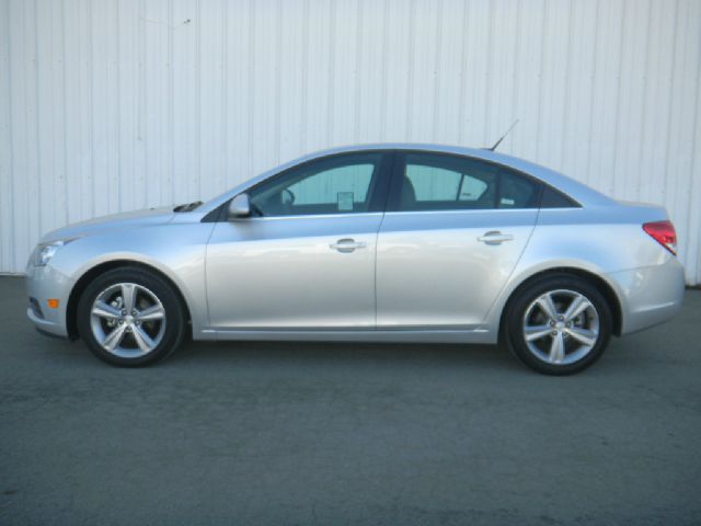 2013 Chevrolet Cruze FWD 4dr Limited