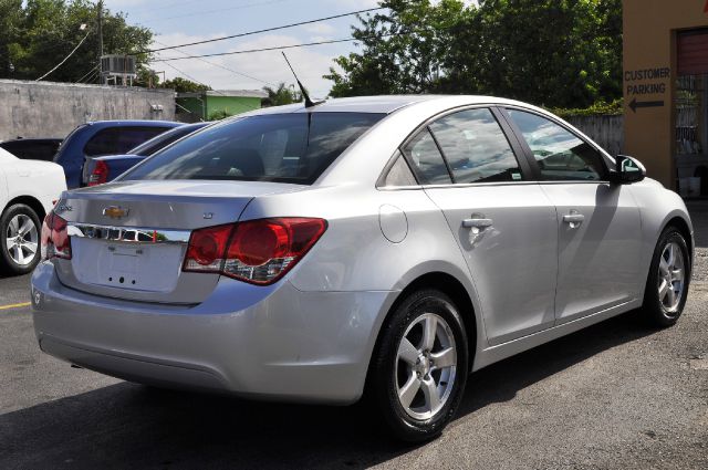 2013 Chevrolet Cruze AWD 4dr Premium Collection