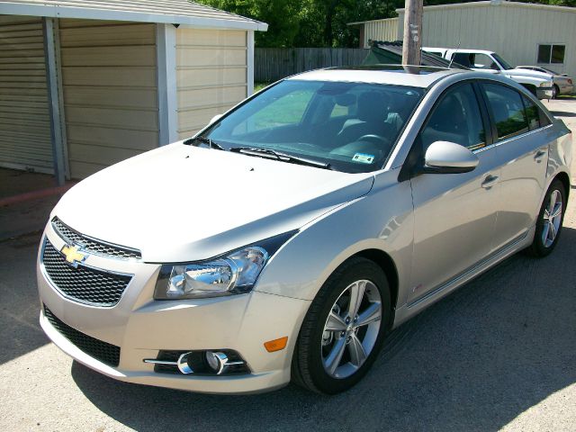 2013 Chevrolet Cruze FWD 4dr Limited