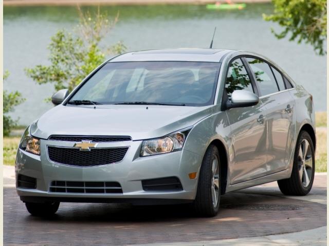 2013 Chevrolet Cruze 4dr Sdn CVT LE Anniversary Edition FWD Sedan