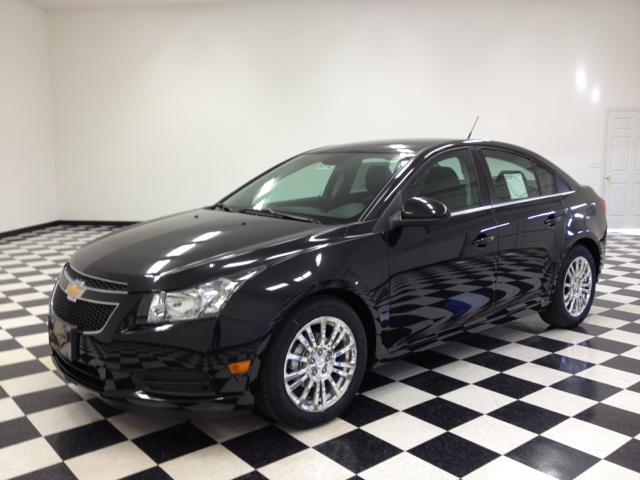 2013 Chevrolet Cruze REG CAB 4X4 LOW Miles