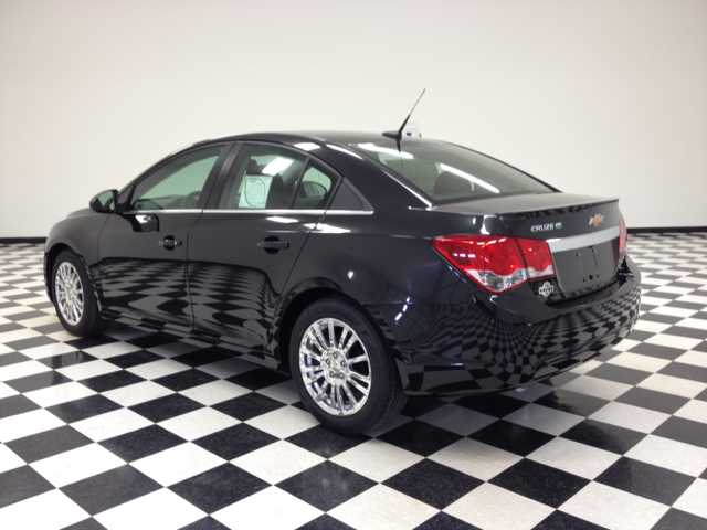 2013 Chevrolet Cruze REG CAB 4X4 LOW Miles