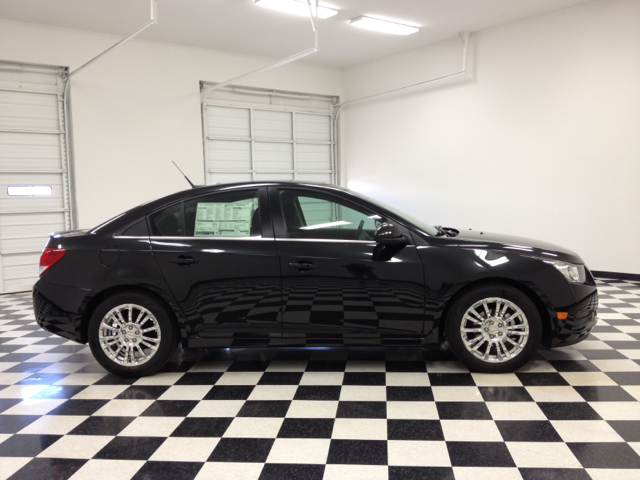 2013 Chevrolet Cruze REG CAB 4X4 LOW Miles