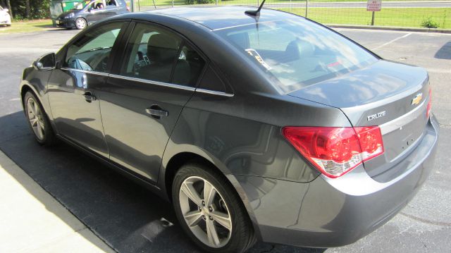 2013 Chevrolet Cruze FWD 4dr Limited