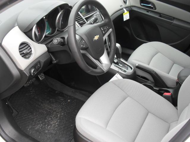 2013 Chevrolet Cruze Z71, 4X4, LS, XCAB