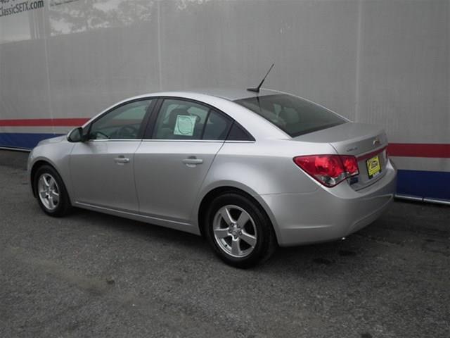 2014 Chevrolet Cruze SE Sedan