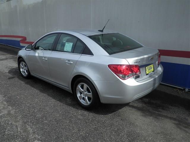 2014 Chevrolet Cruze SE Sedan