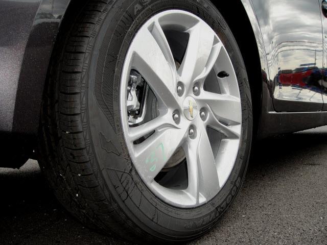 2014 Chevrolet Cruze ALL Wheel Drive - NEW Tires