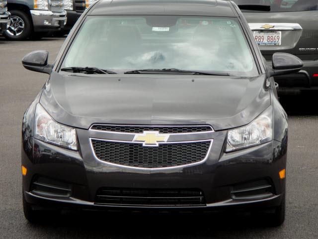 2014 Chevrolet Cruze ALL Wheel Drive - NEW Tires