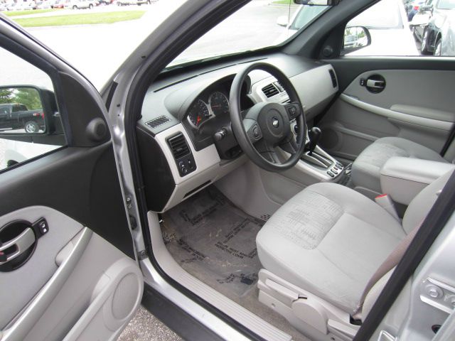 2005 Chevrolet Equinox 1.8T Quattro Sedan 4D