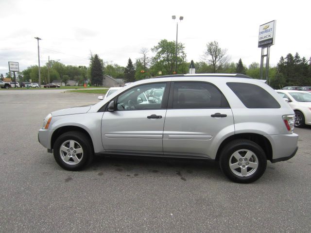 2005 Chevrolet Equinox 1.8T Quattro Sedan 4D