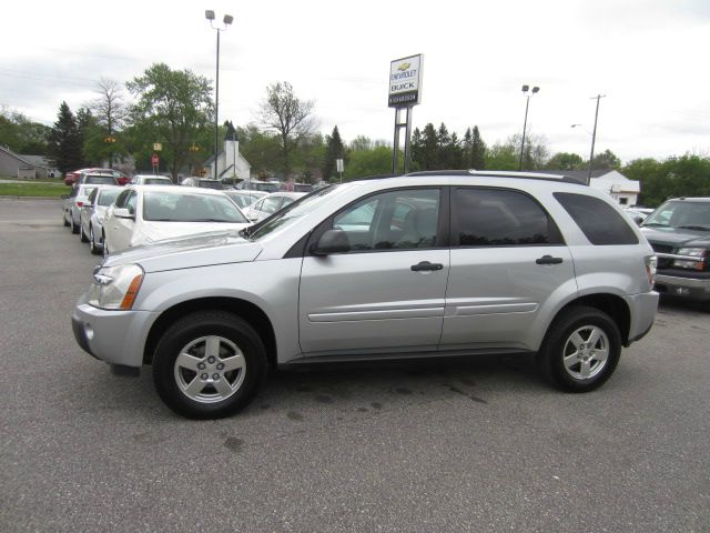 2005 Chevrolet Equinox 1.8T Quattro Sedan 4D