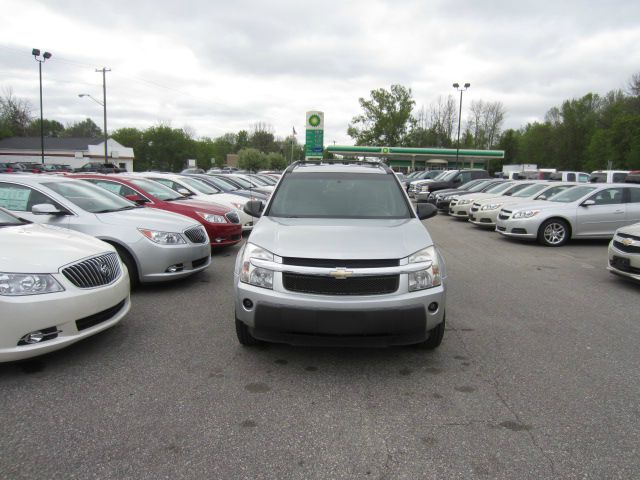 2005 Chevrolet Equinox 1.8T Quattro Sedan 4D