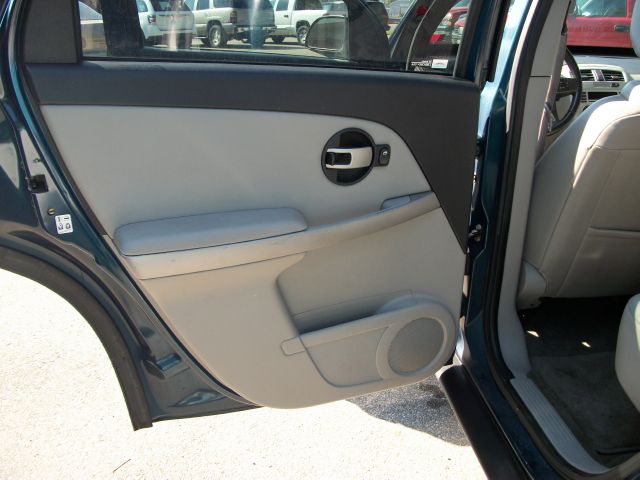 2005 Chevrolet Equinox 2.0L Automatic SE