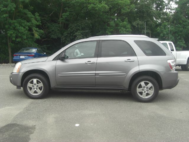 2005 Chevrolet Equinox 2.0L Automatic SE