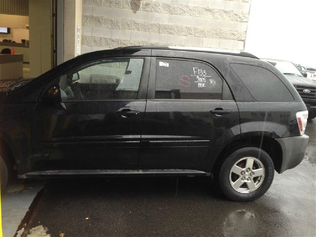 2005 Chevrolet Equinox 1.8T Quattro Sedan 4D