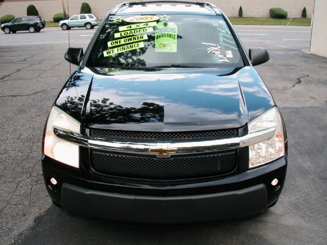 2005 Chevrolet Equinox 2.0L Automatic SE