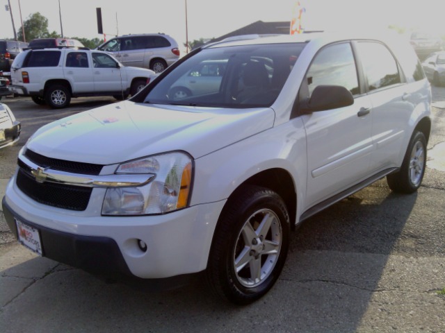 2005 Chevrolet Equinox 2.0L Automatic SE