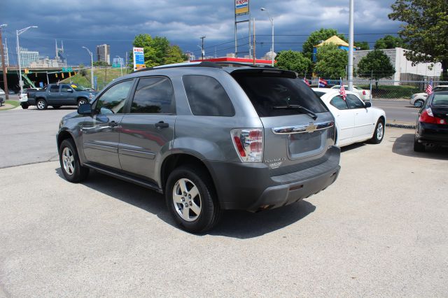 2005 Chevrolet Equinox 1.8T Quattro Sedan 4D