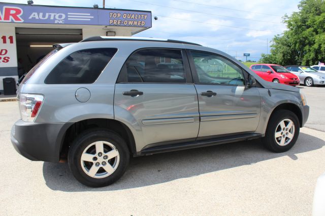 2005 Chevrolet Equinox 1.8T Quattro Sedan 4D