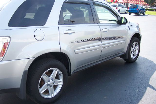 2005 Chevrolet Equinox 2.0L Automatic SE