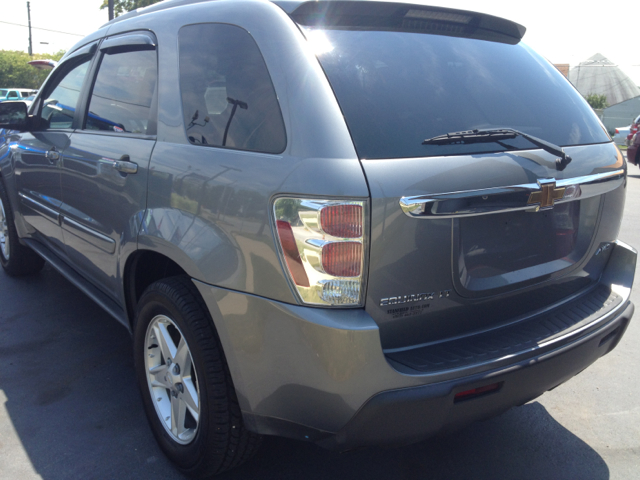 2005 Chevrolet Equinox 2.0L Automatic SE