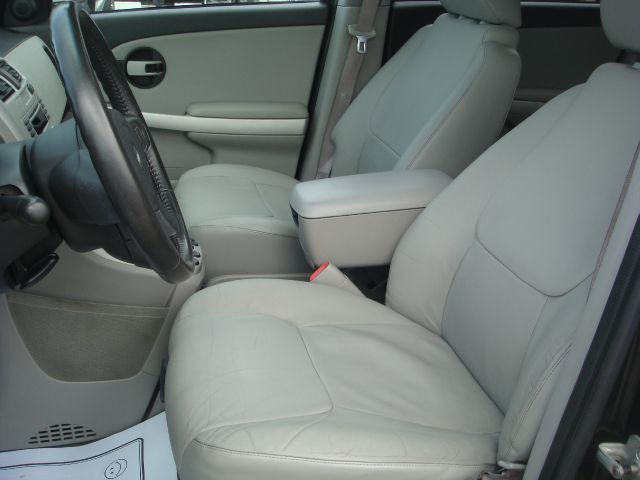 2005 Chevrolet Equinox 2.0L Automatic SE