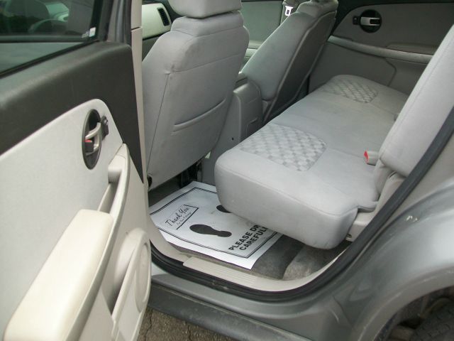 2005 Chevrolet Equinox 2.0L Automatic SE