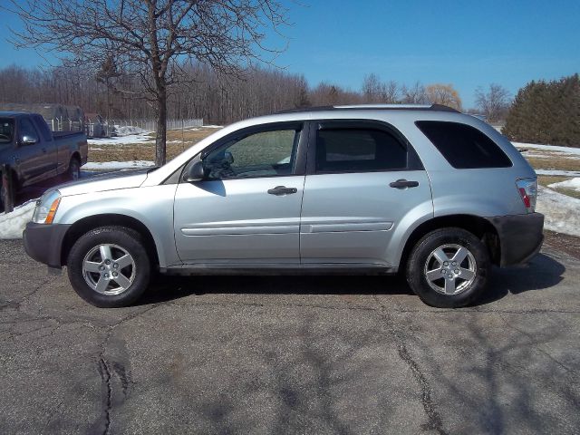 2005 Chevrolet Equinox 1.8T Quattro Sedan 4D